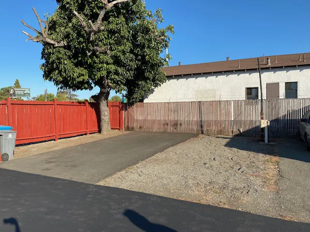 Bay Breeze Rv and Mobile Estates Picture 2