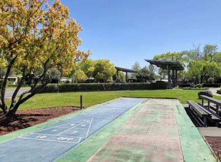 Los Robles Mobile Home Park