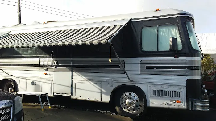 Vallejo Mobile Home Community & RV Park Picture 7