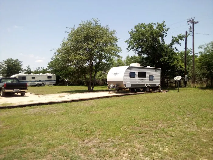 Thorp Travel Trailer Park Picture 7