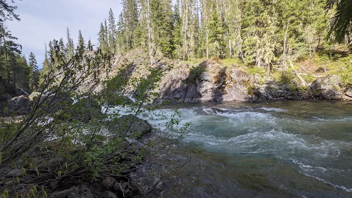 Waptus Lake Campsites Picture 3