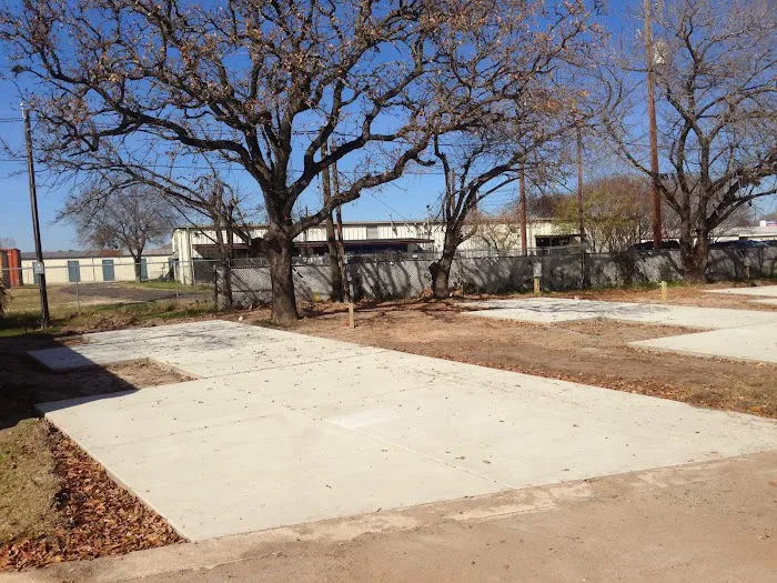 Teserra RV Park Picture 2