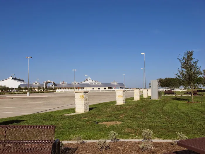 Equine Complex RV Park Picture 5