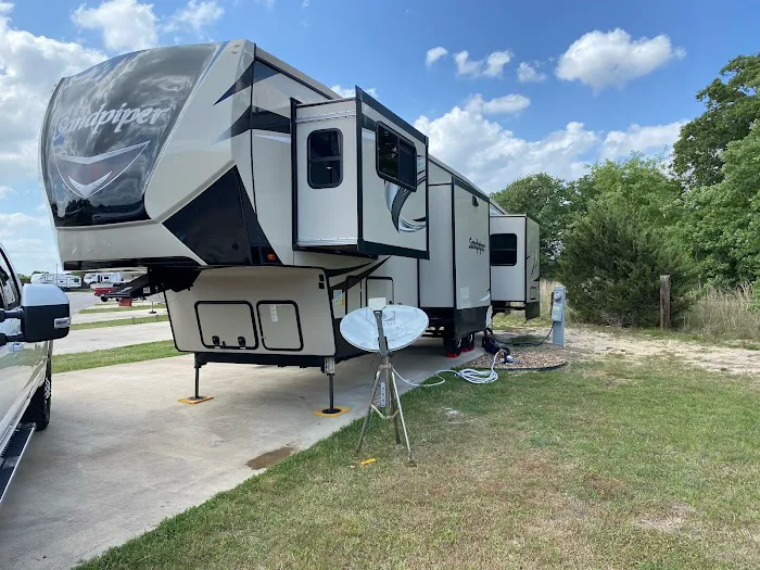 12th Park RV Resort Picture 7