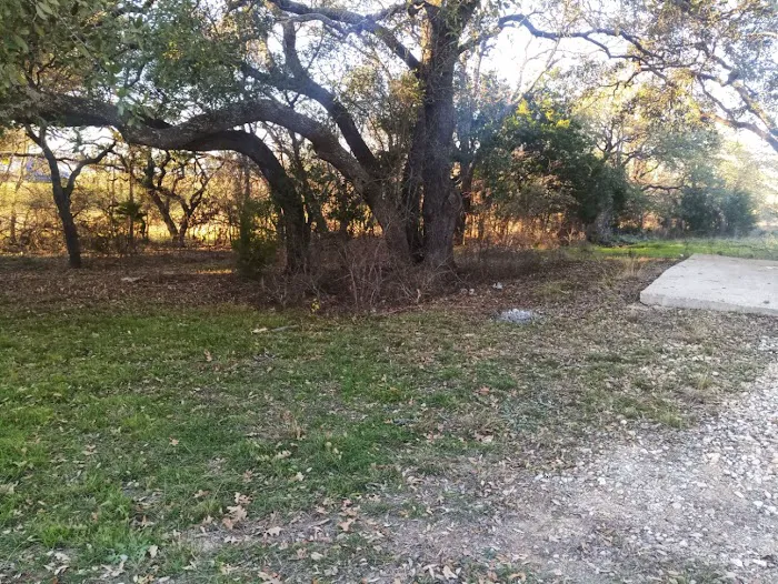 Salado RV Park Picture 9