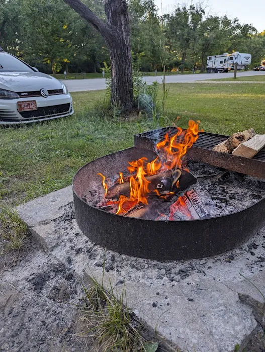 Illinois Beach State Park Campground Picture 6