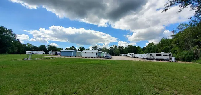 Towering Oaks RV Park Montgomery Texas Picture 2
