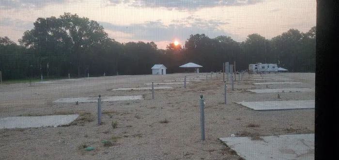 Towering Oaks RV Park Montgomery Texas Picture 8