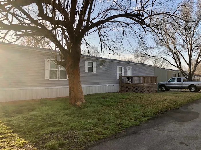 Cedar Crest Mobile Home Park Picture 6