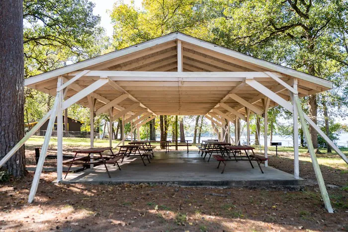 Crockett Lakefront Rv Resort & Marina Picture 1
