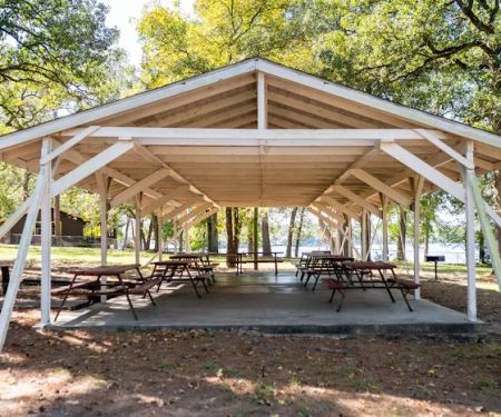 Crockett Lakefront Rv Resort & Marina