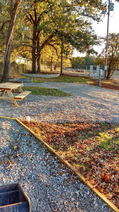 Little Star RV Park, LLC Picture 3