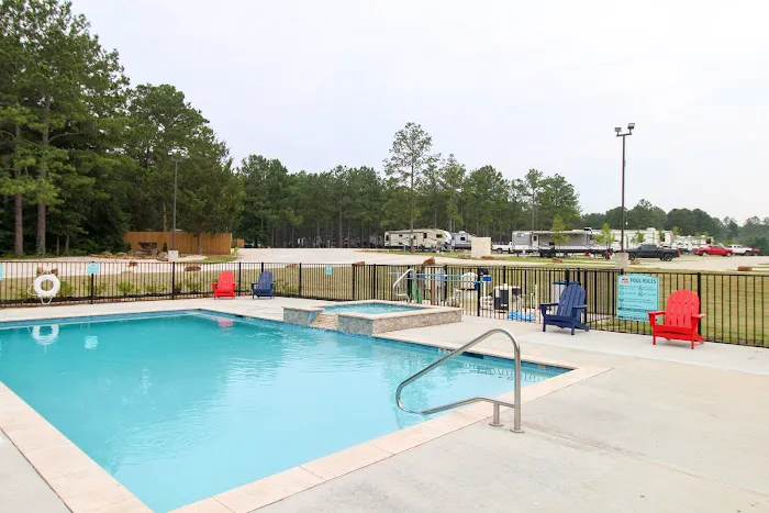 Blue Sky Lake Livingston RV Park & Cabins Picture 2