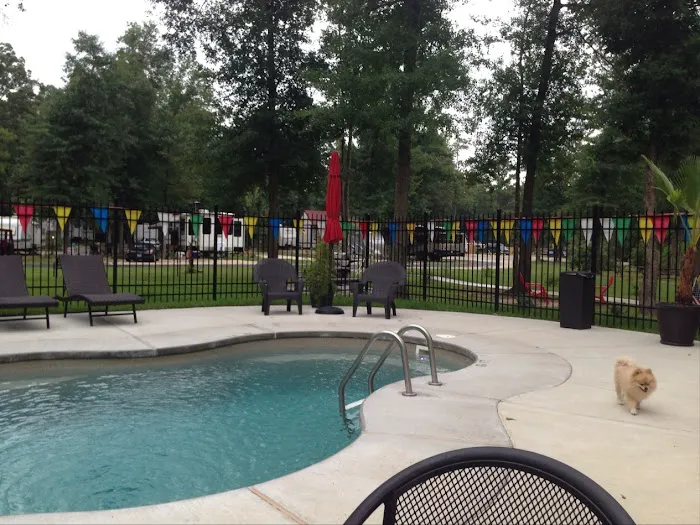 Lake Livingston RV Resort Picture 3