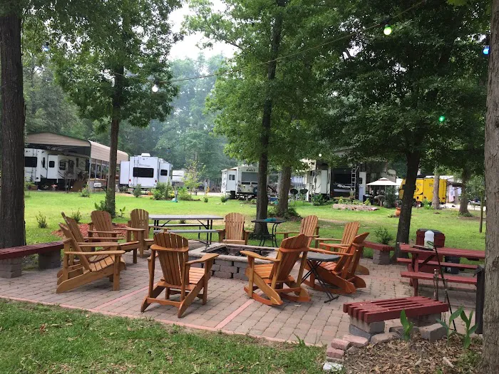 Lake Livingston RV Resort Picture 9