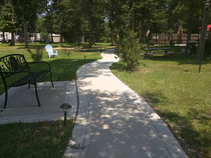 Lake Livingston RV Resort Picture 10