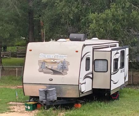 The Vagabond's Outpost RV Camp