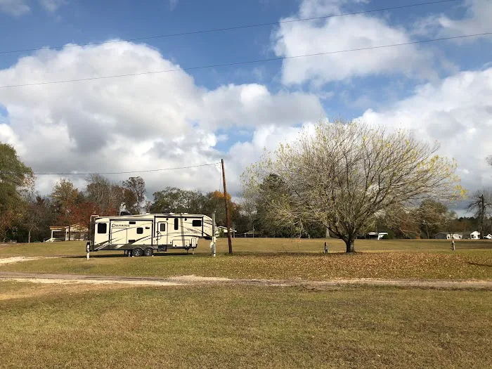 Magnolia RV Park Picture 7