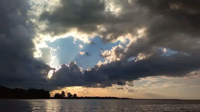 Penwaugh RV Resort & Marina Picture 6