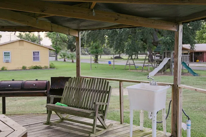 Orange Texas RV Resort Picture 2