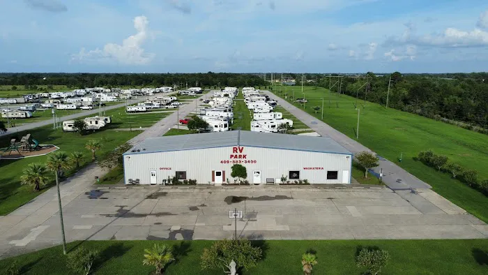 Orange Texas RV Resort Picture 10