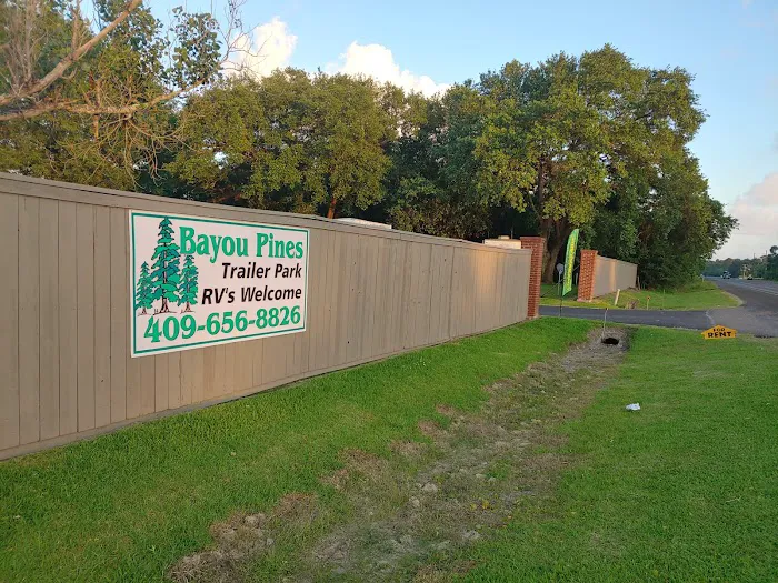 Bayou Pines Mobile Home Park Picture 2
