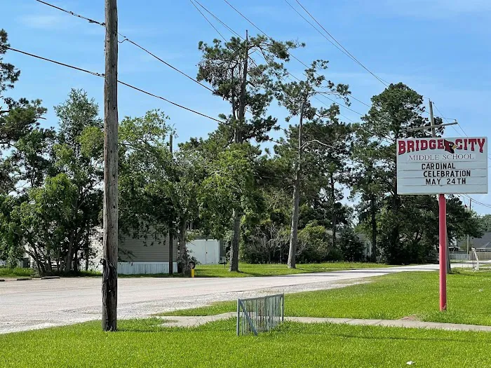 Stadium Village Mobile Home Park Picture 4