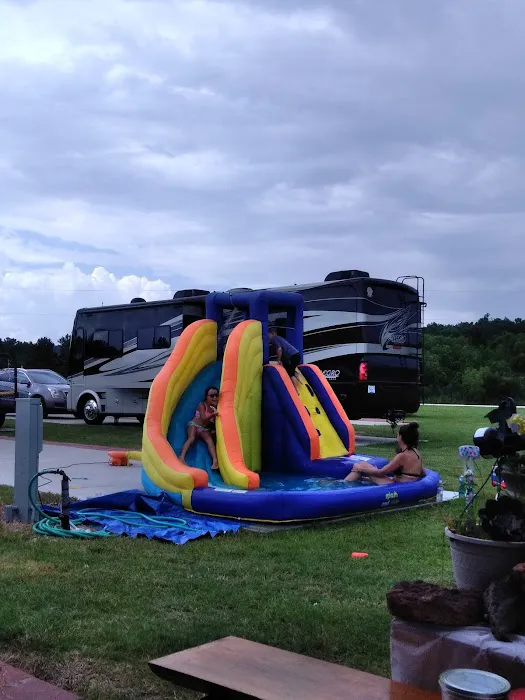 Osprey Lakes RV Park Picture 1