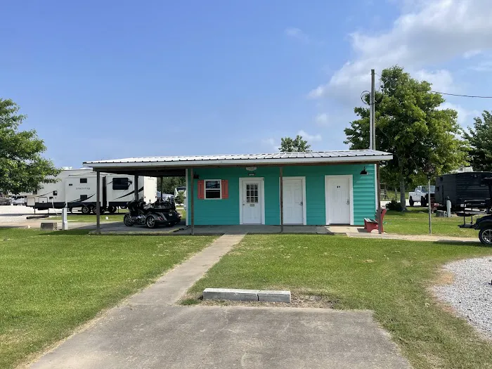 Big Lake RV Park Picture 1