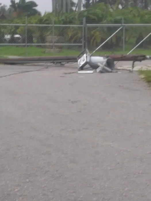 Redlands Mobile Park Picture 9