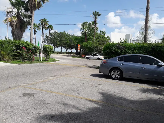 Aquarius Mobile Home & RV Park Picture 6
