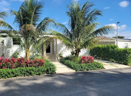 Gateway Estates Park Condo