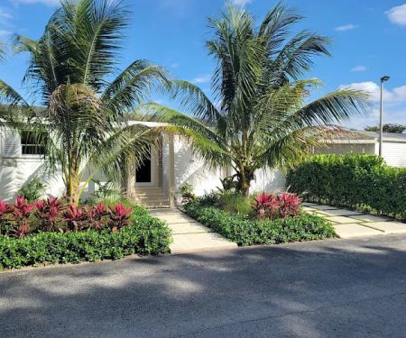 Gateway Estates Park Condo