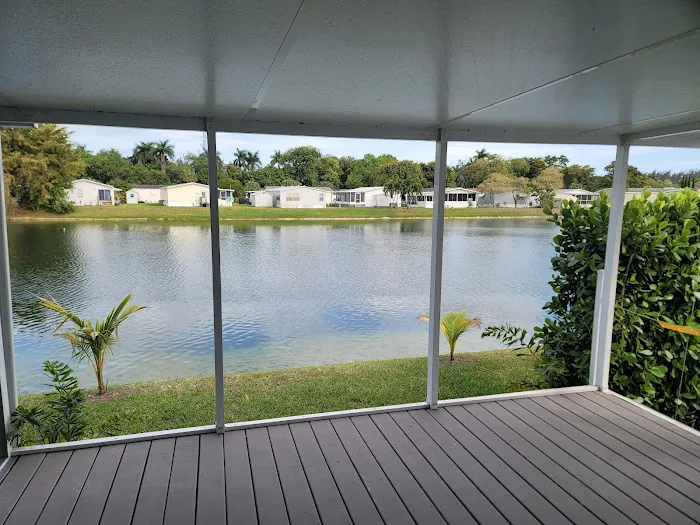 Gateway Estates Park Condo Picture 4
