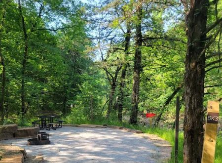 Devil’s Racetrack Trailhead and Campground