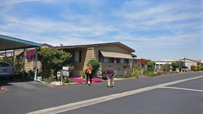 Americana Mobile Home Estates Picture 1