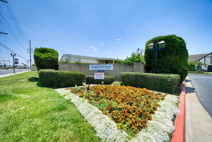 Royal Garden Estates Picture 8