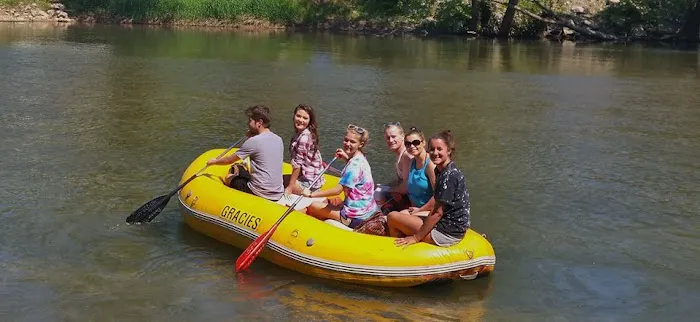 Gracie's Canoe Camp Picture 6