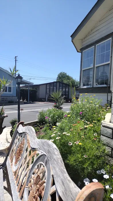 Rancho Fullerton Mobile Home Picture 5
