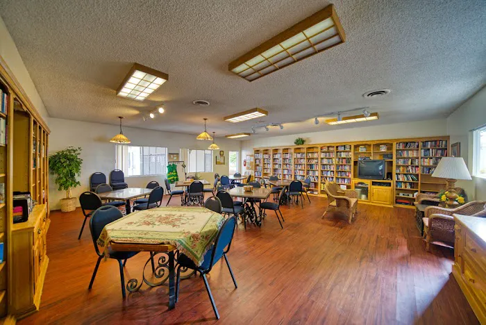 Rancho Huntington Mobile Home Estates Picture 8