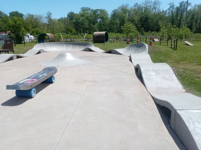 Sugar Island Camp Grounds Pineville, MO Picture 7