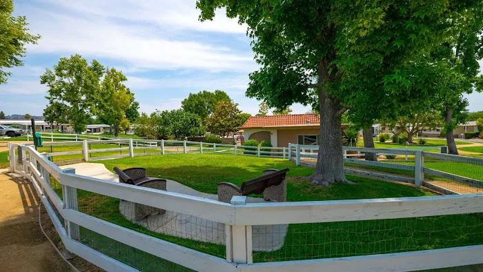 Friendly Village of La Habra Picture 6