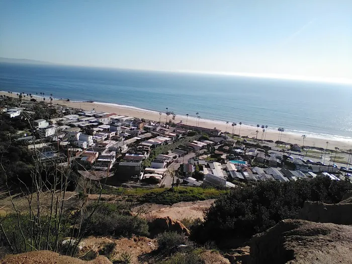 Pacific Palisades Bowl Mobile Estates Picture 1