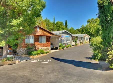 Woodland Park Estates