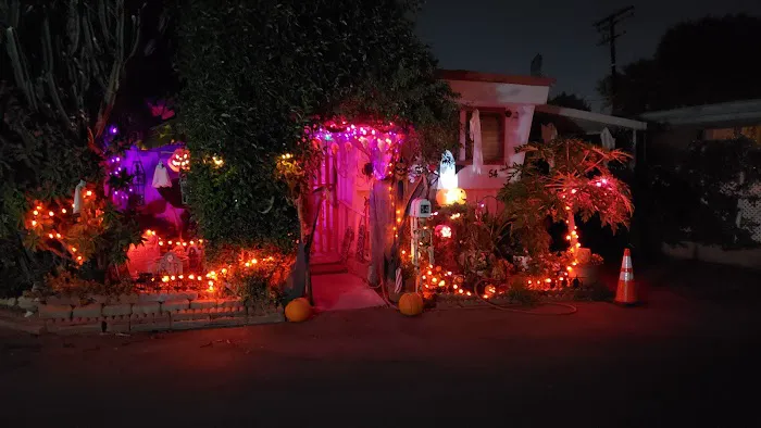 Reseda Mobile Homes Picture 3