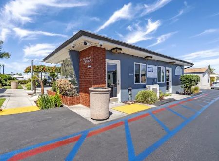 Bayside Palms Mobilehome Village