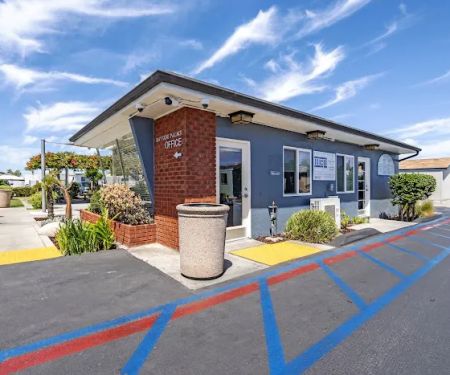 Bayside Palms Mobilehome Village