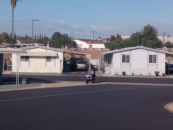 Coronado Palms RV Mobile Home Park Picture 6