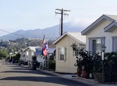 Singing Hills Mobile Estates