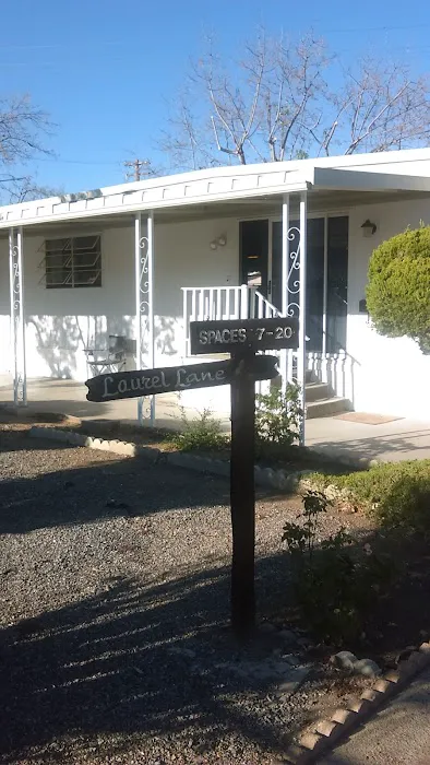 Lynnwood Mobile Estates Picture 3